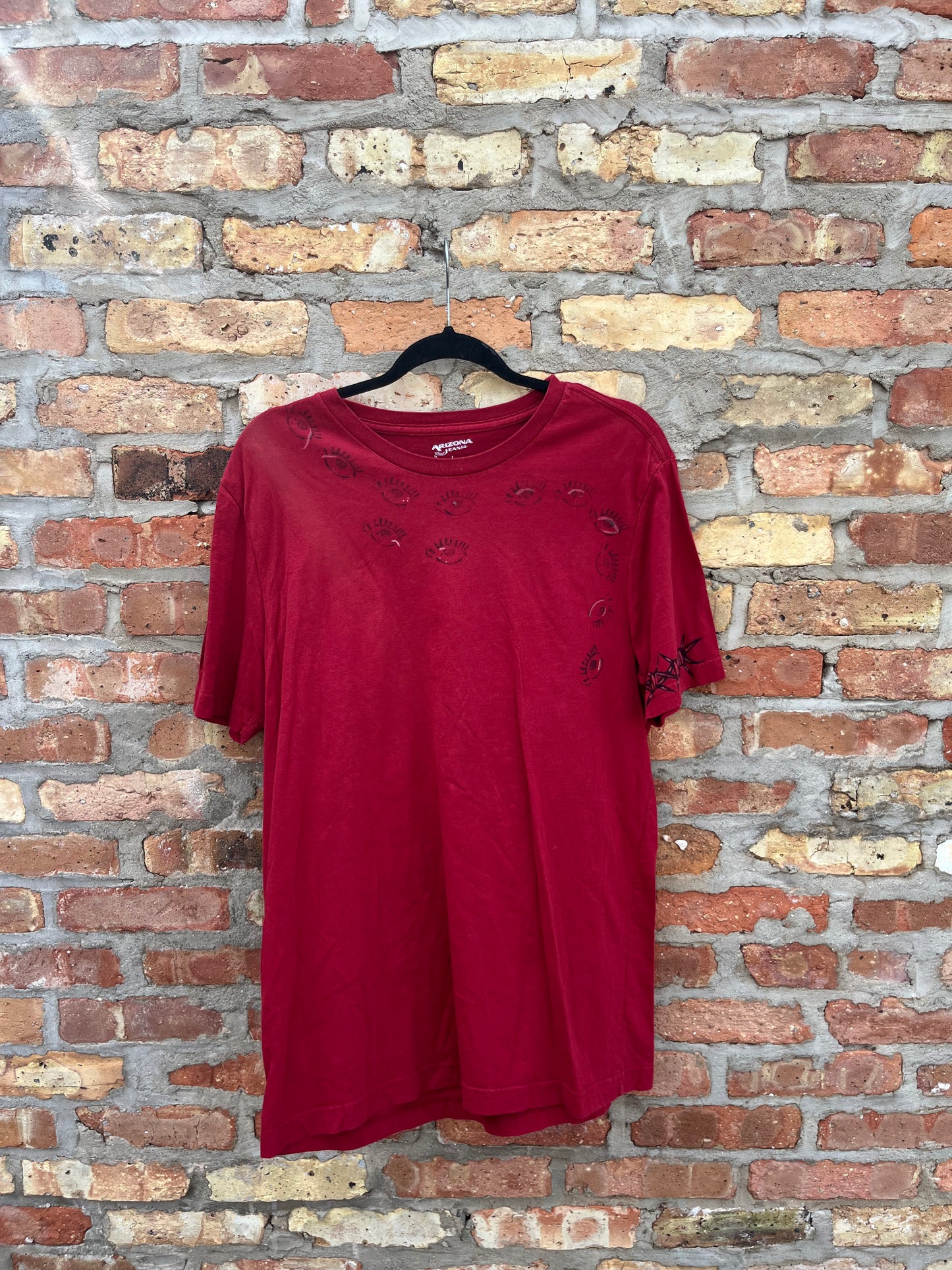 red tee printed & drawn